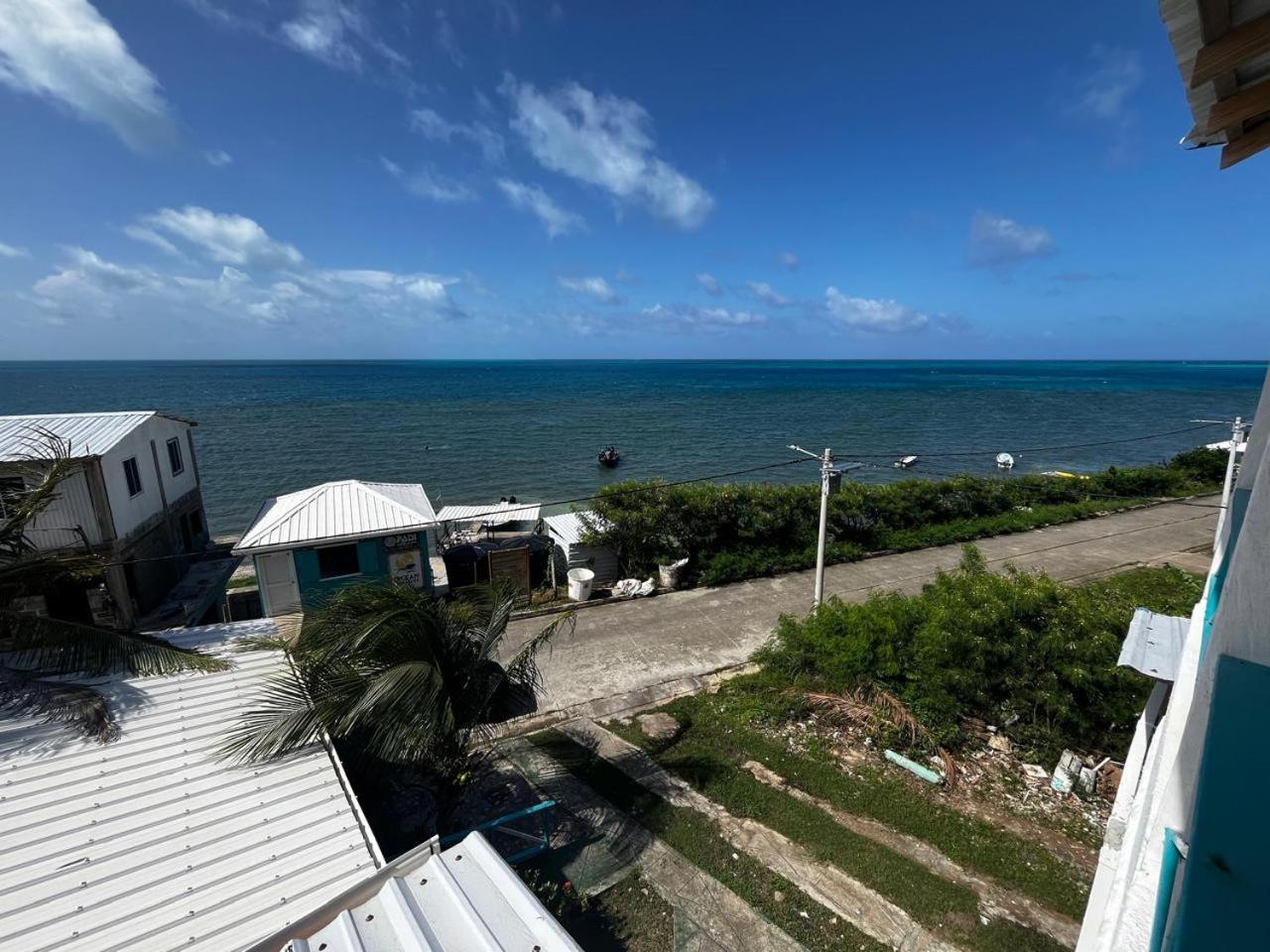 Whitepearl Hotel Providencia  Exterior photo